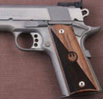 Colt 1911 FIT Model Compatible Walnut Grips Diamond Gun Grips USA-31