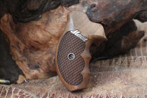 Smith Wesson J Frame Round Butt Models Compatible Walnut Custom Grip Gun Grips USA-139