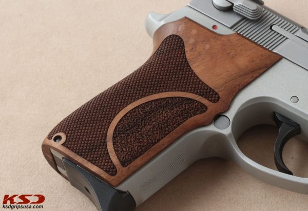 Smith Wesson 6906 Compatible Walnut Grips Double-Checkering Gun Grips USA-153