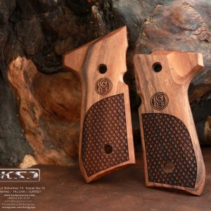 Beretta Mod 8000 / 8040 F Stoger Compatible Walnut Grips Stripled Gun Grips USA-312