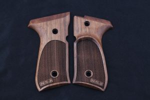 Beretta 92FS, 92A1, 92G, 92D, 96, M9 Compatible Walnut Grips Diamond Gun Grips USA-330