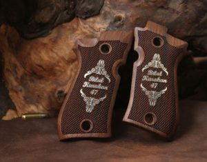 Beretta 81F, 81 FS, 84 F, 84 FS, 84 Cheetah Compatible Walnut Grip Gun Grips USA-340