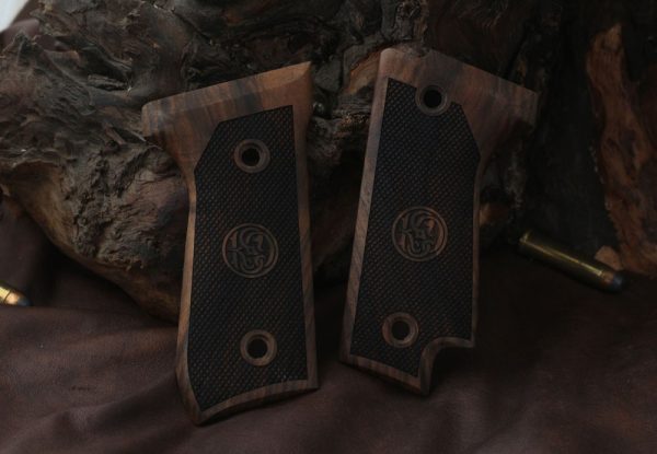 Beretta 92S Compatible Walnut Grips Diamond Gun Grips USA-386