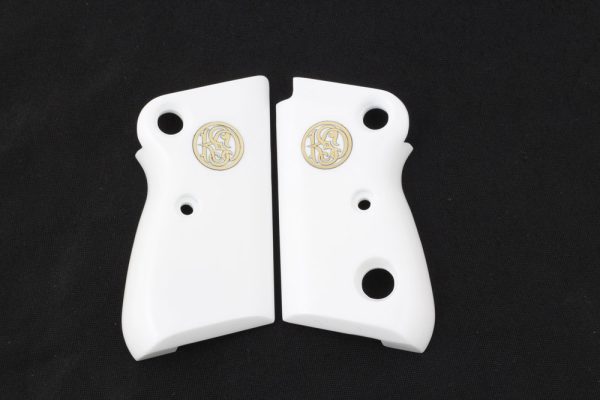 Beretta Mod 71 – 72 – 75 Jaguar Compatible White Acrylic Grips Gun Grips USA-408