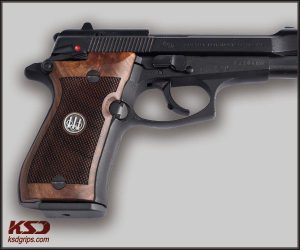 Beretta 81F, 81 FS, 84 F, 84 FS, 84 Cheetah Compatible Walnut Grip Gun Grips USA-429