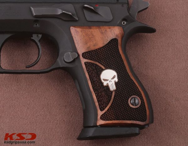 Jericho 941FB Compatible Walnut Customizable Grips Double-Checkering Gun Grips USA-480