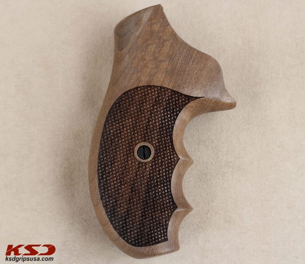 Ruger SP101 Compatible Walnut Grips Diamond Gun Grips USA-521