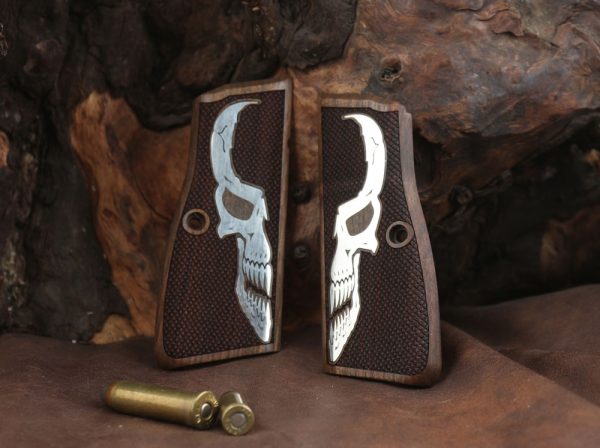 Browning MK3 Compatible Walnut Customizable Grips Diamond Gun Grips USA-617