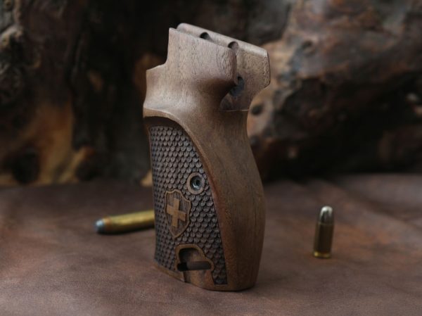 SIG P210-1/-4 /-5/-6/ DK M49 With Lanyard Ring Compatible Walnut Grip Gun Grips USA-684