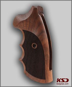 Colt Python (Pre 2020) Compatible Walnut Grips Diamond Gun Grips USA-770