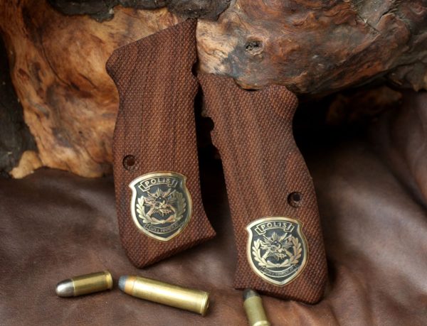 Sarsılmaz Kılınç 2000 Mega / B6 Hawk Compatible Walnut Grips Diamond Gun Grips USA-831