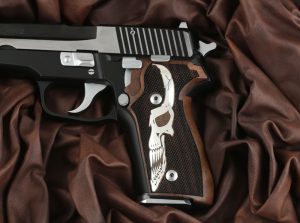 Sig Sauer P228 / P229 Compatible Walnut Customizable Grips Diamond Gun Grips USA-999