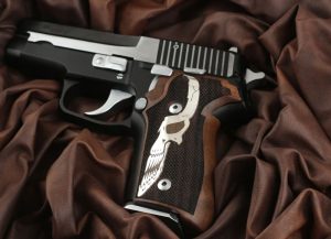 Sig Sauer P228 / P229 Compatible Walnut Customizable Grips Diamond Gun Grips USA-999