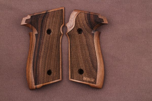 Sig Sauer P228 / P229 Compatible Walnut Grips Diamond Gun Grips USA-1004