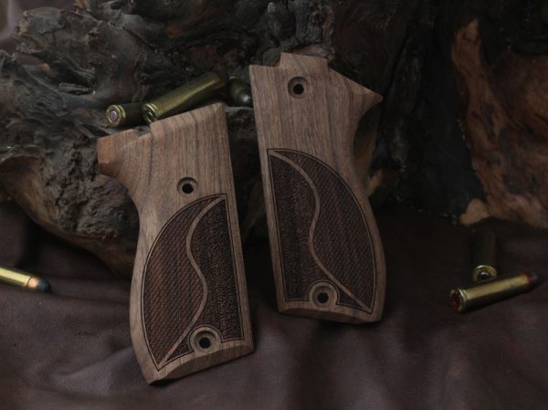 Şahin 8 Compatible Walnut Grips Double-Checkering Gun Grips USA-1063