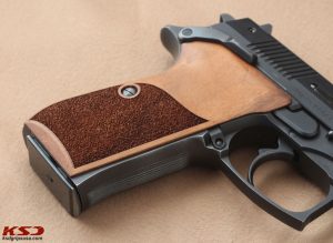 Bernardelli P One sw Compatible Walnut Grips Stripled Gun Grips USA-1160