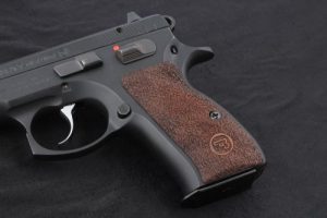 CZ Compact 75 – 85 /P-01/P100/C100/T100/PCR/CZ 75D Walnut Grip Gun Grips USA-1277