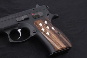 CZ Compact 75 – 85 /P-01/P100/C100/T100/PCR/CZ 75D Walnut Custom Grip Gun Grips USA-1276