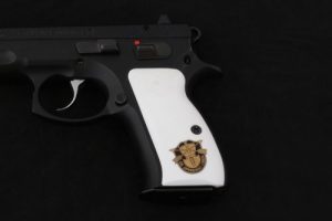 CZ Compact 75 – 85 /P-01/P100/C100/T100/PCR/CZ 75D White Acrylic Grip Gun Grips USA-1274