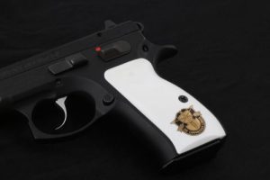 CZ Compact 75 – 85 /P-01/P100/C100/T100/PCR/CZ 75D White Acrylic Grip Gun Grips USA-1274