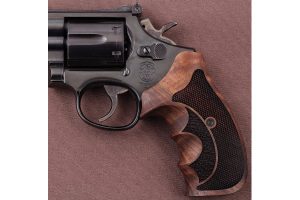 Smith Wesson N Frame Round Butt Compatible Walnut Grips Gun Grips USA-1626