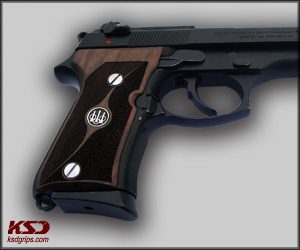 Beretta 92 Compact Compatible Walnut Grips Double-Checkering Gun Grips USA-381