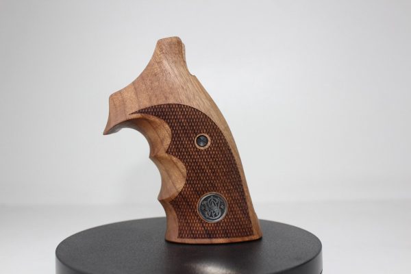 Smith Wesson K/L – Frame Open Back Square Butt Walnut Wood Grips Gun Grips USA-1826